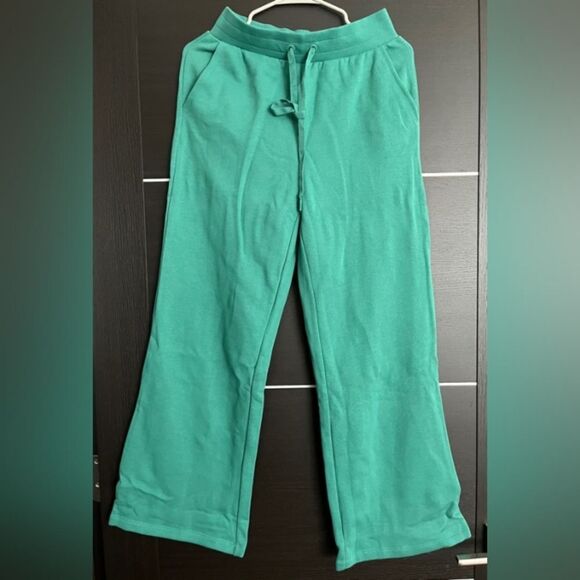 🥳 $25 NWT VS  Cotton Fleece Flare Pants Green - Picture 3 of 3